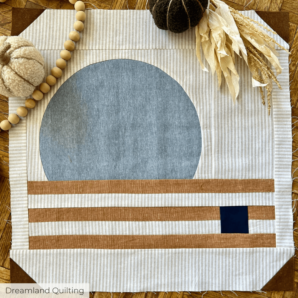 Harvest Moon Quilt | Remi Vail Studio | Copyright 2023 | Product Image 1000 x 1000 7