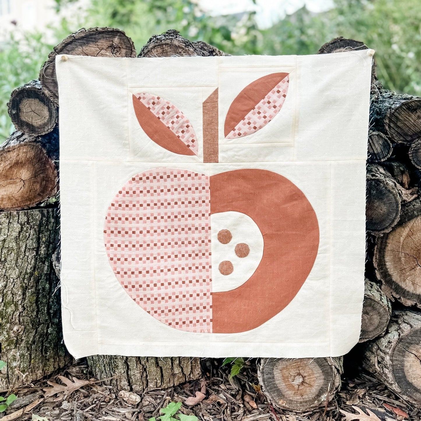 Apple Harvest Mini Quilt Pattern - PDF