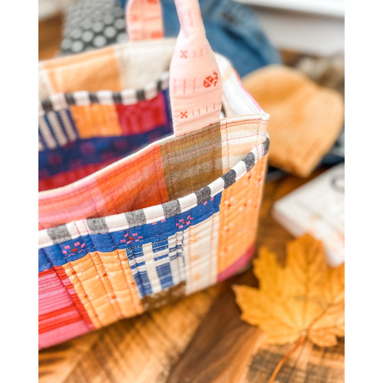 Kneesaa☆22fabric生地使用☆レジ袋型マイバッグ Patchwork Pockets Extension Pattern for the Maggie Poppins Tote